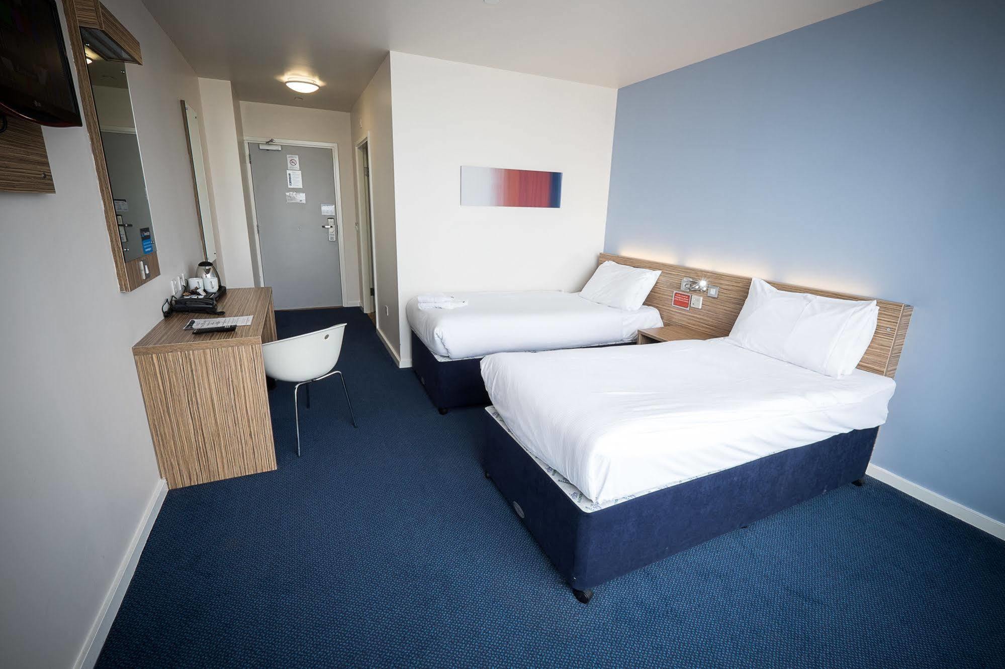 Travelodge Limerick Castletroy Exterior foto